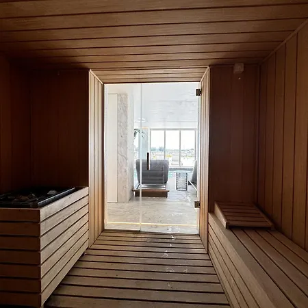De Lux & Pool Apartament Armação de Pêra