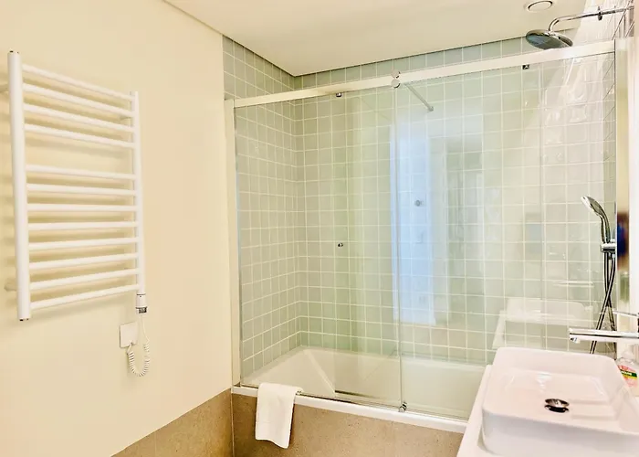 De Lux & Pool Apartment