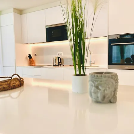 De Lux & Pool 아파트 Armação de Pêra