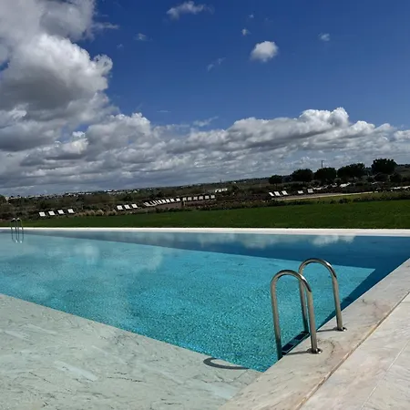 De Lux Spa&pool * Armação de Pêra