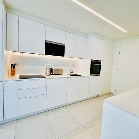 Apartment De Lux & Pool Armacao de Pera
