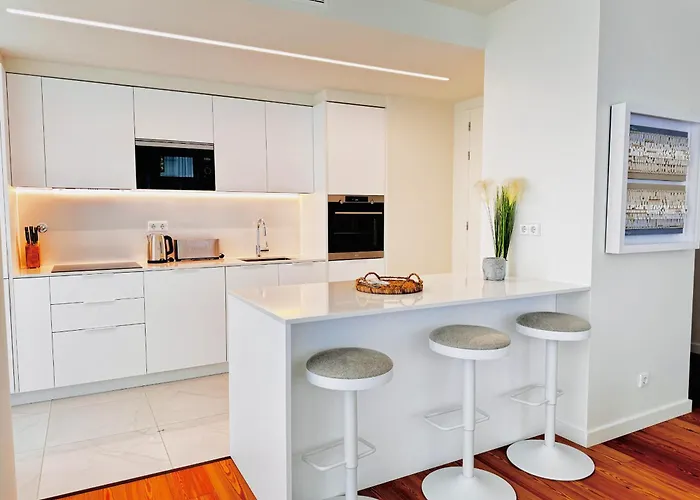 アパート De Lux & Pool *