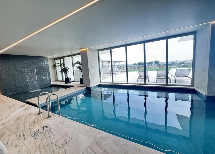 De Lux & Pool アパート アルマカオ・デ・ペラ