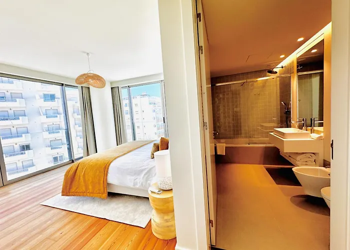 アパート De Lux & Pool *