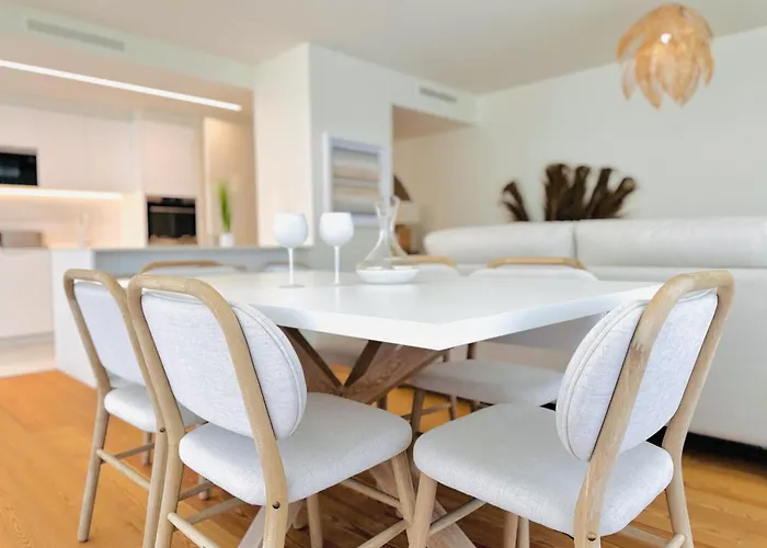 アパート De Lux & Pool *